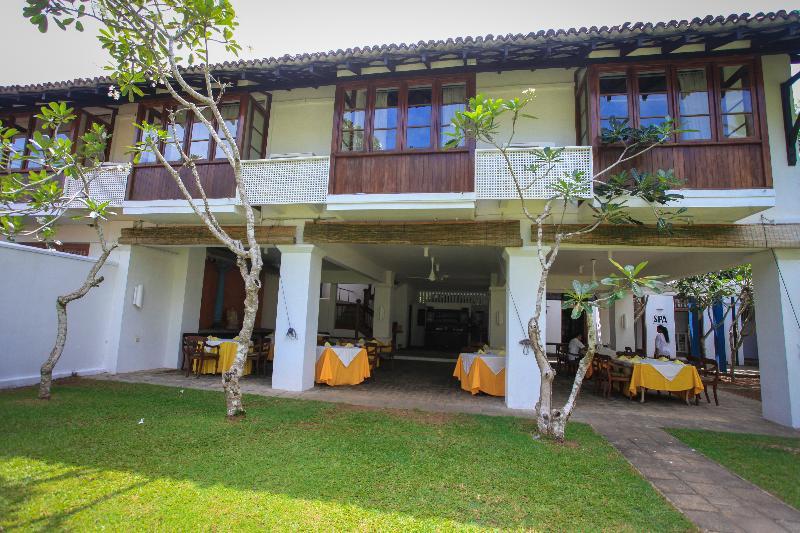 Club Villa Bentota Exterior photo