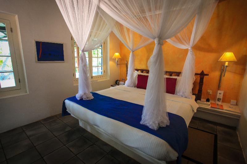 Club Villa Bentota Exterior photo