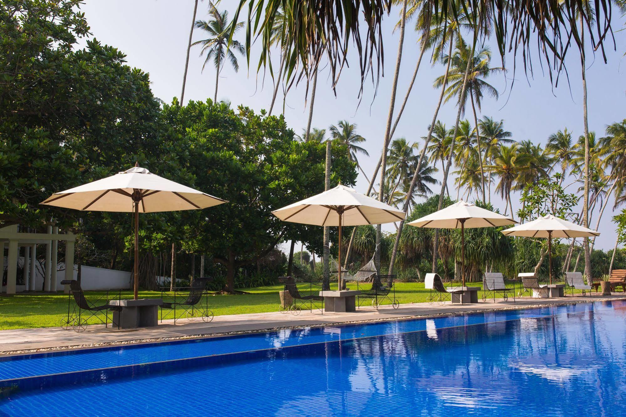 Club Villa Bentota Exterior photo